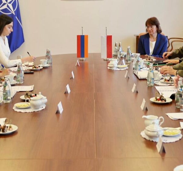 Pogłębianie relacji Polski i Armenii: Spotkanie Pawła Bejdy…